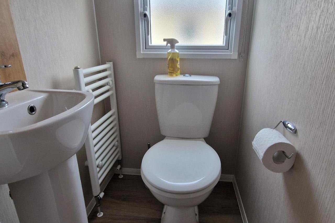 Lovely Caravan Nearby The Beach In Hunstanton, Norfolk Ref 23071C Hotel Екстериор снимка